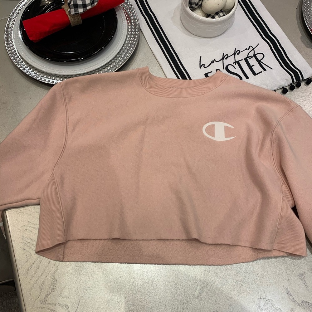 CHAMPION CROPPED SWEATSHIRT 💗💞💕